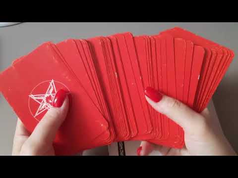 Видео: Таро Теней: колода для тех, кто любит сложности #таро #обзор