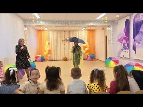 Видео: Утренник у Ангелины в саду