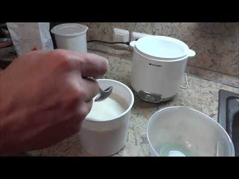 Видео: Приготовили вкусный домашний йогурт. Обзор йогуртницы KIT FORT КТ-2005