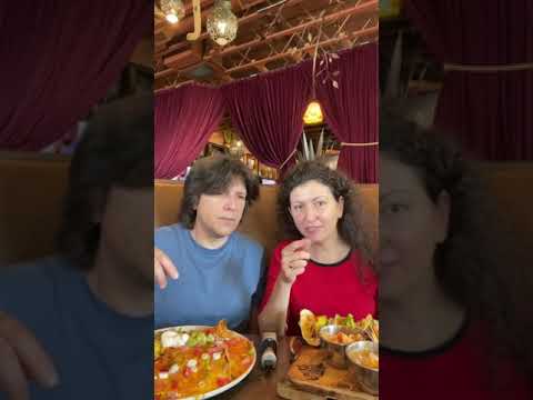 Видео: Анна Гак: БИОГРАФИЯ