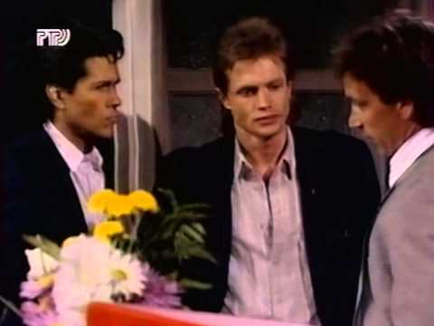 Видео: Келли Кэпвелл, серия 983, 1988 год