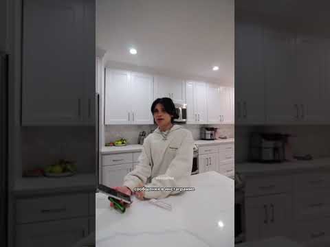 Видео: перевод - life’s a ness: reading mean DMs