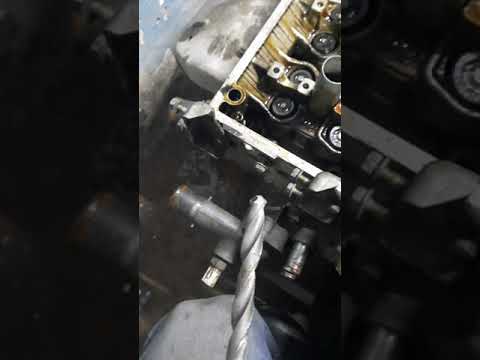 Видео: обломился экстрактор в сломанной свече, или как высверлить экстрактор