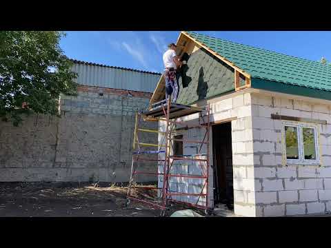Видео: Монтаж мягкой черепицы