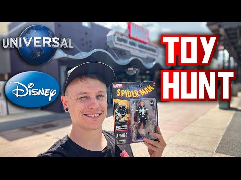 Видео: Ищем фигурки от Disney и Universal! — Toy Hunt с Sirdork