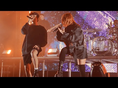 Видео: TRITIA feat. Юлия Савичева - Каплями (Live In Moscow 23.05.2025)