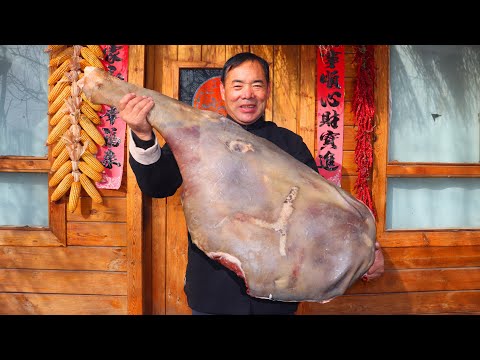 Видео: Невероятно! Ослиные ножки в густом томатном соусе! Вкуснее говядины | Дядя Сельский Гурман