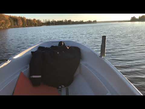 Видео: Лодка Терхи 400 ямаха 9,9 выход на глисс