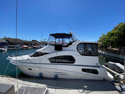 Видео: Моторная яхта Silverton 39 Sidewalk 2004 года выпуска на продажу в Сан-Диего, автор: Ян Ван Тайл.