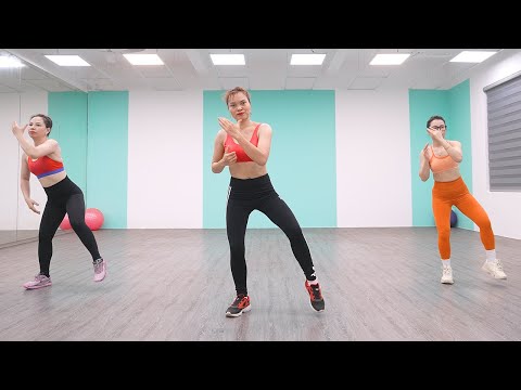 Видео: АЭРОБИКА ДЛЯ ЛЮДЕЙ СРЕДНЕГО ВОЗРАСТА — СЖИГАЙТЕ ЖИР И БЫСТРО ПОТЕРЯЙТЕ ВЕС