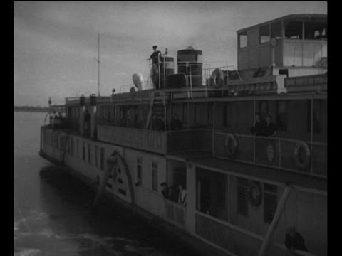 Видео: Первый рейс комсомольского парохода «Тарас Шевченко» в навигации, 1953