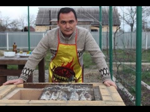 Видео: Скумбрия на мангале в кефирном маринаде! Сочнее не придумаешь!