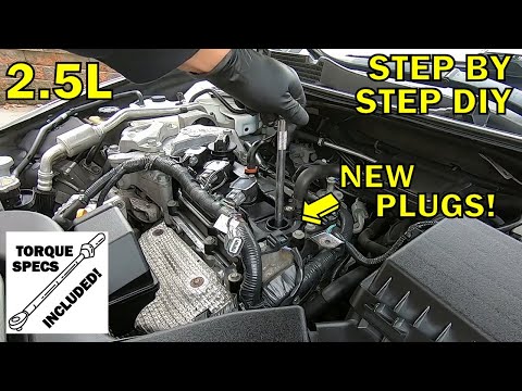 Видео: Замена свечей зажигания Nissan Altima 2013-2018 [2.5L QR25DE]