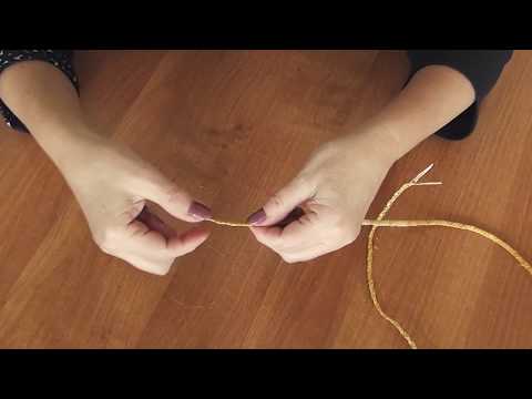 Видео: Видеоурок #3 Способ сшивания плетёной косички в изделия
