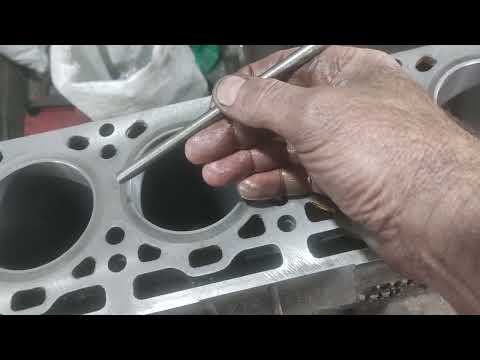 Видео: MBENZ 272 поршни Зеленоград NISSAN K15