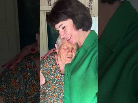 Видео: День народження в свекрухи 84 роки