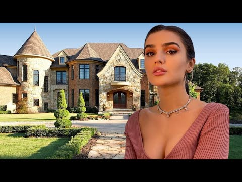 Видео: Как королева TikTok Дина Саева заработала миллионы рублей и завоевала миллионы подписчиков