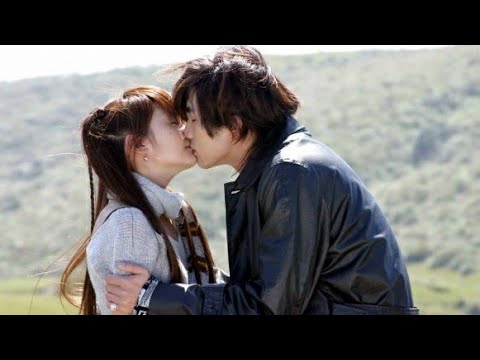 Видео: Хулиган школы влюбился в милашку 💚 Клип к дораме "Дьявол рядом с тобой"