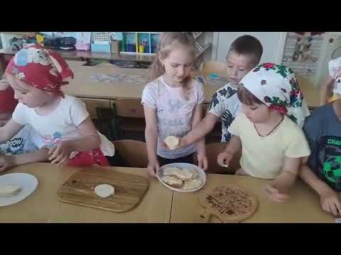 Видео: Літні справи у групі "Веселка"