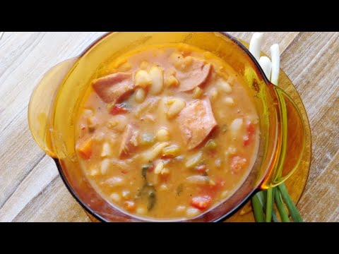 Видео: вкусен боб в гювече+ един ден с нас...