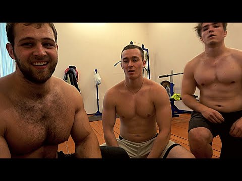 Видео: ОТЖИМАНИЯ НА БРУСЬЯХ С ВЕСОМ НА МАКСИМУМ!