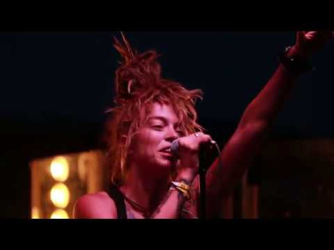 Видео: Alai Oli - Не отпускай тепло