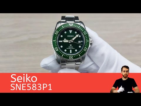 Видео: Дайвер-Халк на солнечной батарее / SEIKO SNE583P1