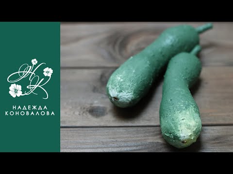Видео: Как сделать огурцы из фоамирана l Летний овощной венок из фоамирана