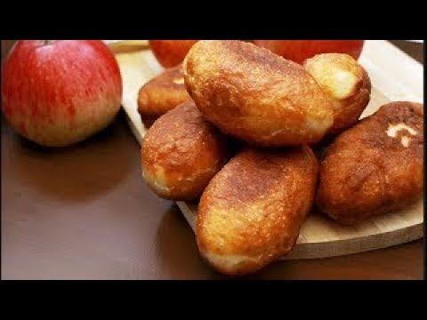 Видео: Жареные пирожки с яблоками