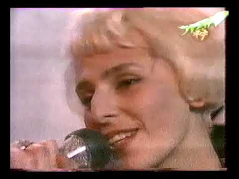 Видео: Манифест Жанны Агузаровой в программе "Русские пряники" (2001)