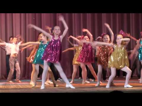 Видео: Ансамбль танца Ровесник - Сумасшедшая весна 21.05.2013