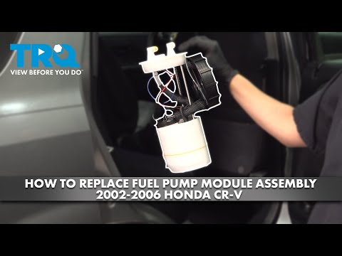 Видео: Как заменить модуль топливного насоса в сборе на Honda CR-V 2002-2006 гг.