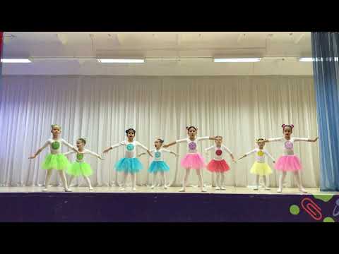 Видео: Детский танец "Часики идут" (4-5 лет)