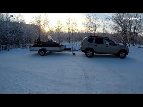 Видео: выравниваю по горизонтали легковой прицеп ЭКСПЕДИЦИЯ УНИВЕРСАЛ относительно тягача РЕНО ДАСТЕР
