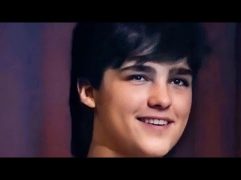 Видео: Данный видеоклип выложен по просьбе одного из поклонников Шатунова