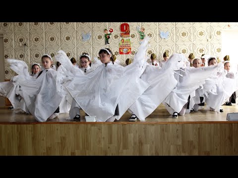 Видео: Как сделать накидку для танца «Журавли». Авторская разработка.
