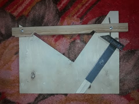 Видео: Разметка и фрезеровка деревянных косоуров