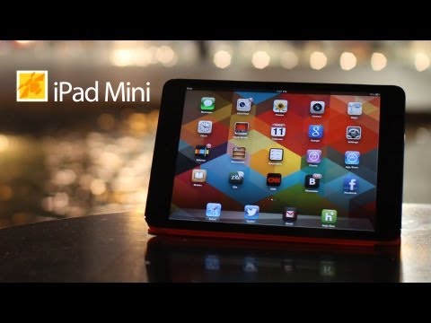 Видео: Обзор iPad Mini, стоит ли его покупать? (Нью-Йорк Apple Store)
