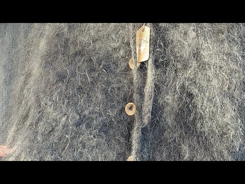 Видео: Пуховые кофты,свитера,по доступным ценам,!Акция на носочки!