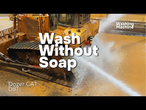 Видео: Быстрый способ помыть тяжелое оборудование без мыла и шампуня. Бульдозер Cat D8T