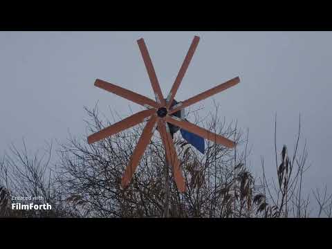 Видео: Аэрация пруда - четырехкамерный компрессор