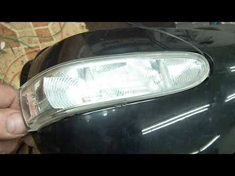 Видео: Как снять накладку бокового зеркала GL