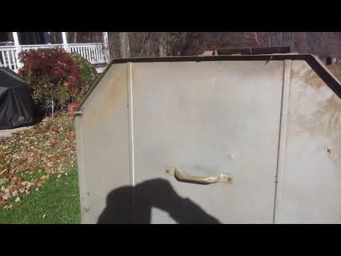 Видео: Больше листьев, чем вы можете себе представить, и колка древесины Dark 30