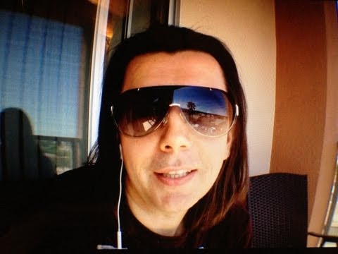 Видео: Маша и Медведь 32 серия "Когда все дома" Masha and the Bear