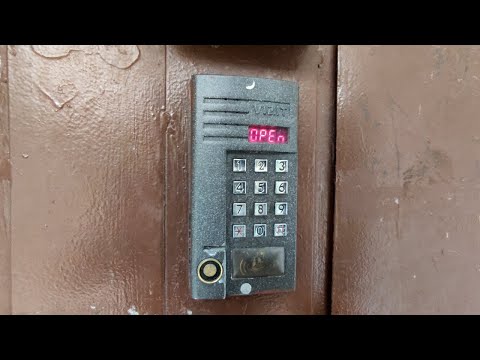 Видео: 🏤Новый дом на уровне советского! Лифт (ТЛМ-2006 г.в); Степная 76 подъезд 2; Балаково | 90-05(инд.)