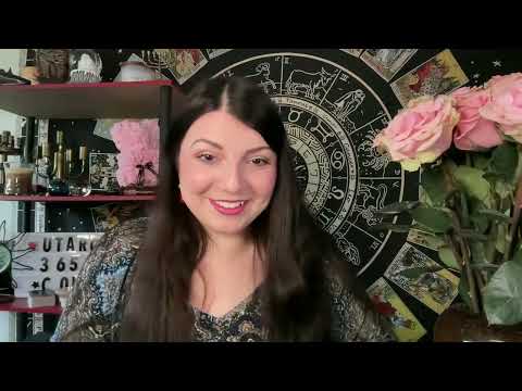 Видео: Как у него дела? Таро Юлия Петрова прямой эфир