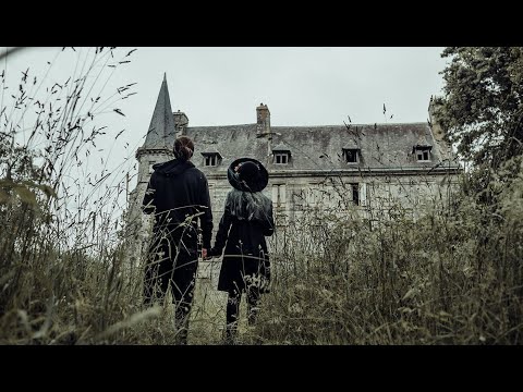 Видео: Посетили заброшенный замок, хозяин которого ушел при странных обстоятельствах!