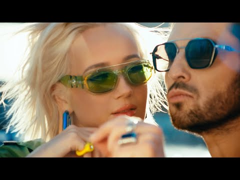 Видео: Артур Пирожков & Клава Кока — Хочешь (Премьера клипа, 2022)