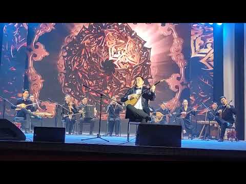 Видео: Р.Күлшебаев "Ғасырлар тоғысында" - ф.э. Sazgen ансамблі, соло: көркемдік жетекшісі А.Ысқақов