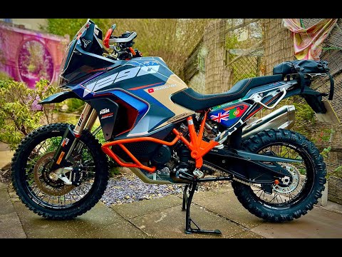 Видео: KTM 1290 Super Adventure R High Fender Conversion с графическим комплектом DABRABBIT